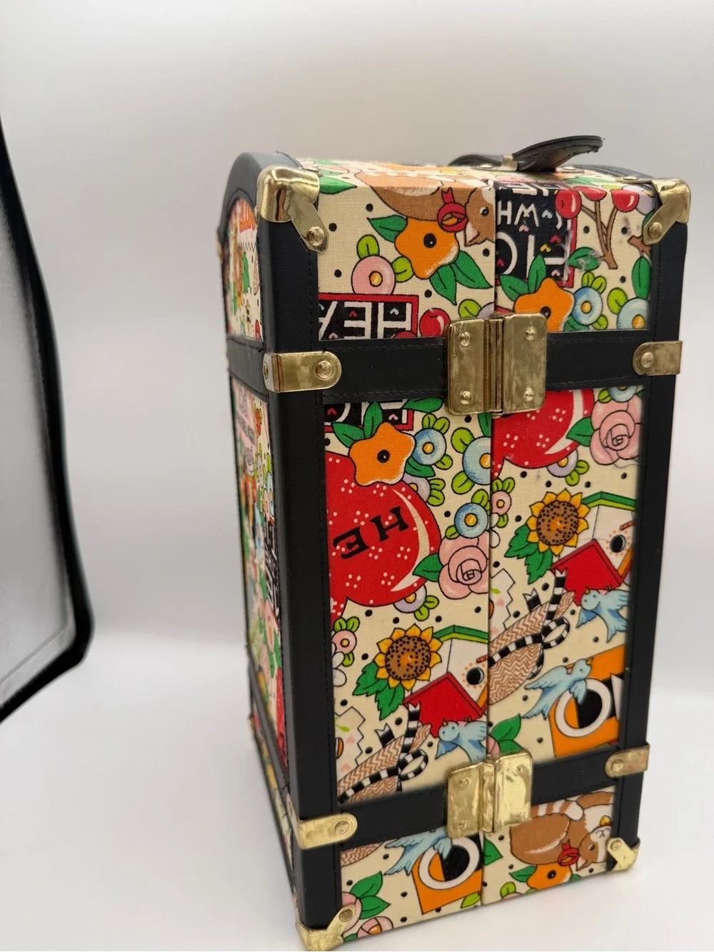Tonner Ann Estelle Wardrobe Trunk Mary Engelbreit Accessory And Wardrobe Bundle